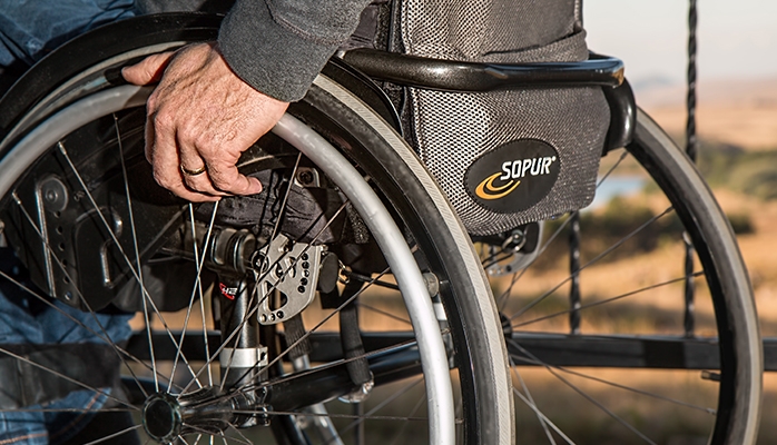 Comment assurer une meilleure accessibilité des personnes porteuses de handicap aux clubs et infrastructures handisport ?